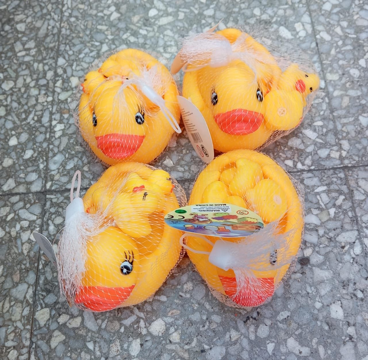 Chifle Pato de goma x4